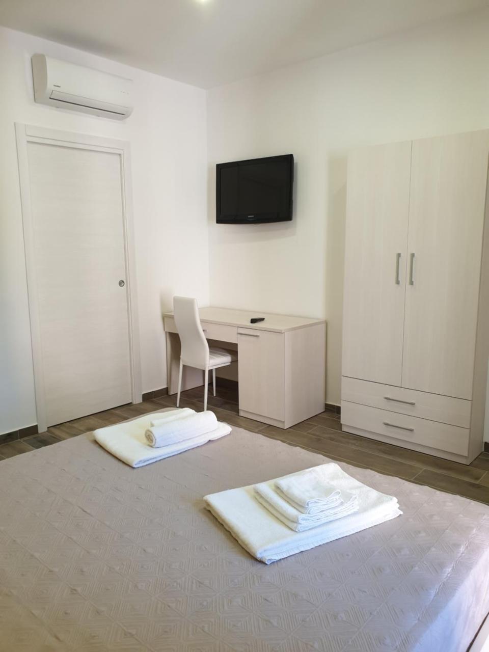 Gio Rooms Scalea Exterior foto