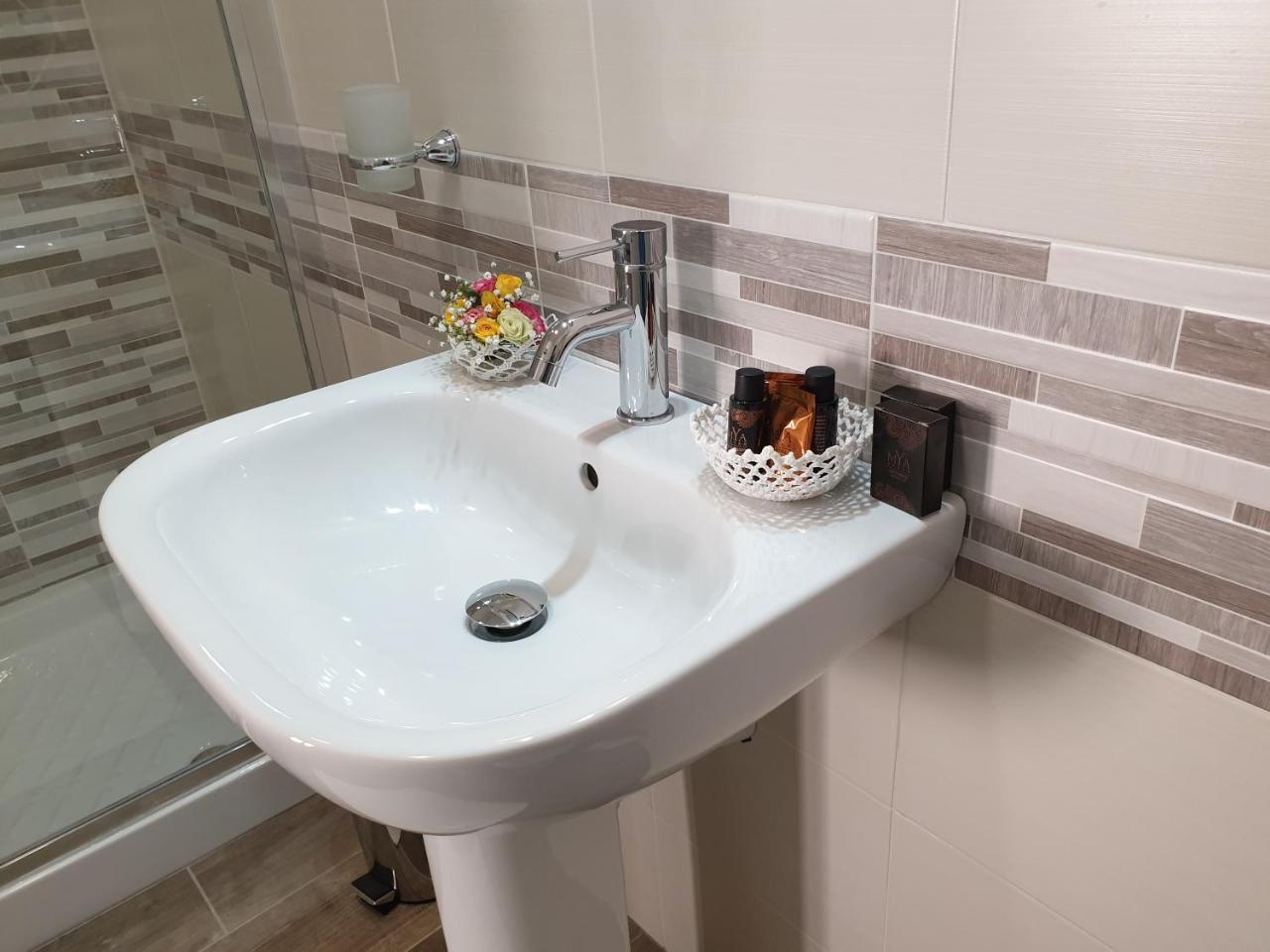 Gio Rooms Scalea Exterior foto