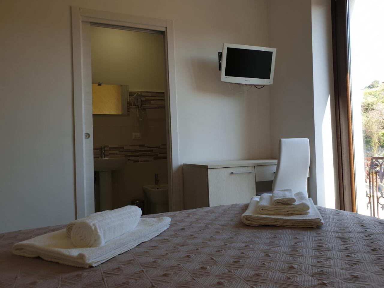 Gio Rooms Scalea Exterior foto