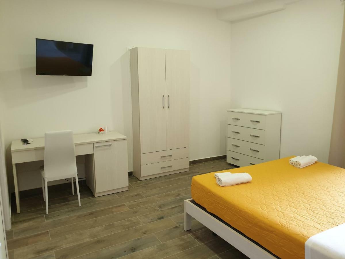Gio Rooms Scalea Exterior foto